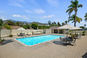 33-San Vicente Clubhouse Pool