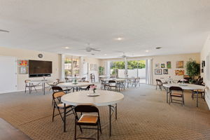 36-San Vicente Rec Room