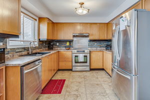  340 Orvis Crescent, Shelburne, ON L0N 1S2, US Photo 18