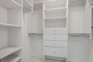 029_340 Vallejo Dr 71