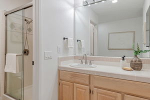 031_340 Vallejo Dr 71