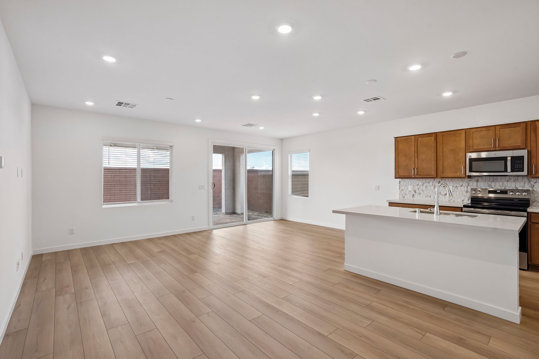 3400 E Cactus Canyon Dr-S2909-005