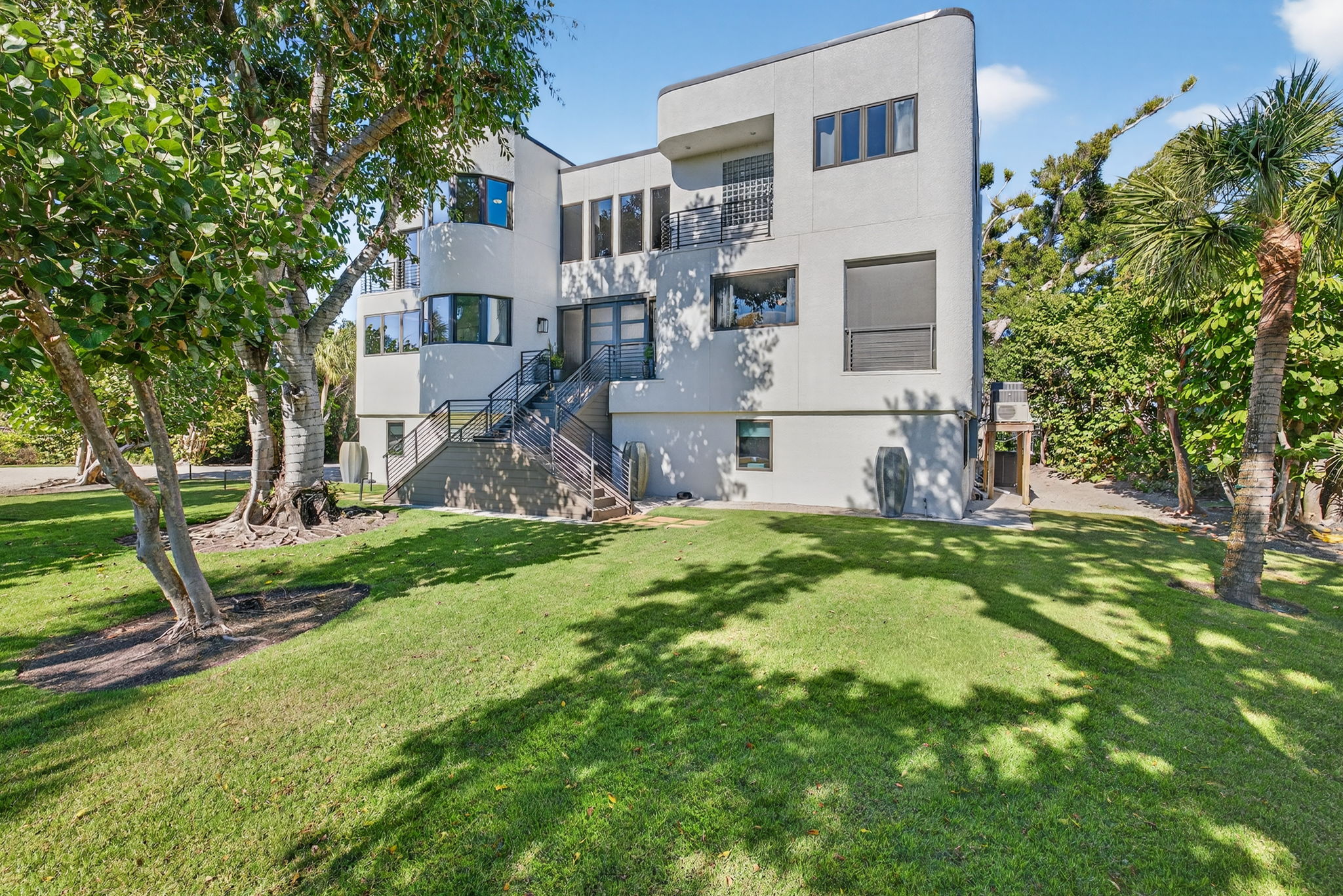 Front Exterior 2 of 2