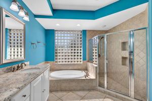 Guest Bathroom 1 - 1 of 2