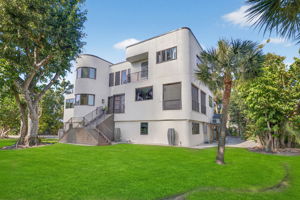 RS - Front Exterior 2 of 4 -r