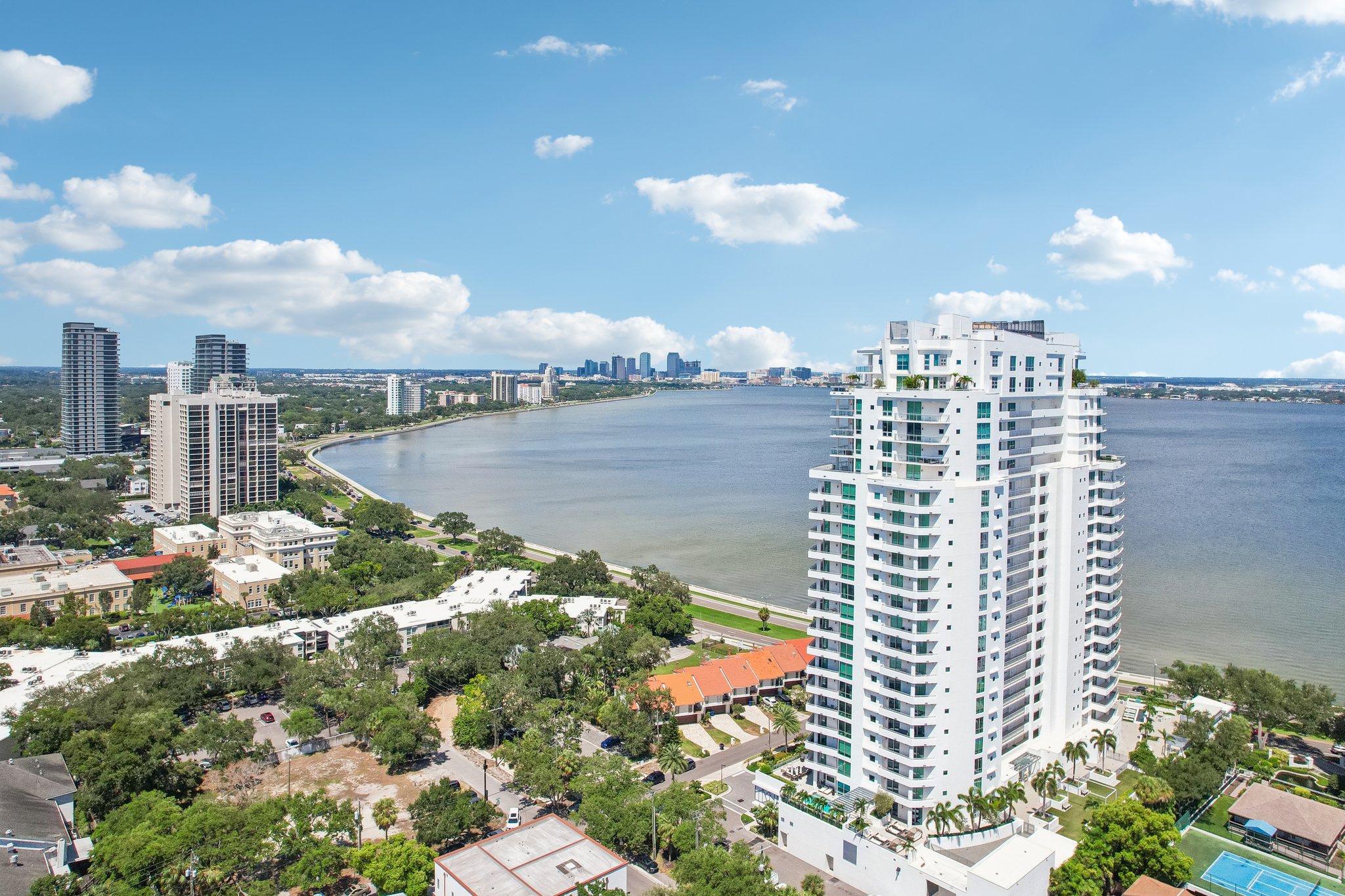 Bayshore Blvd 1204-S1908-090.jpg