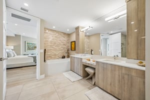 Bayshore Blvd 1204-S1908-046.jpg