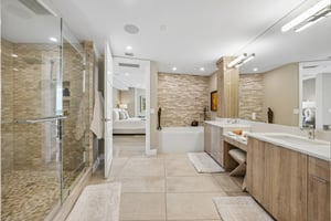 Bayshore Blvd 1204-S1908-052.jpg