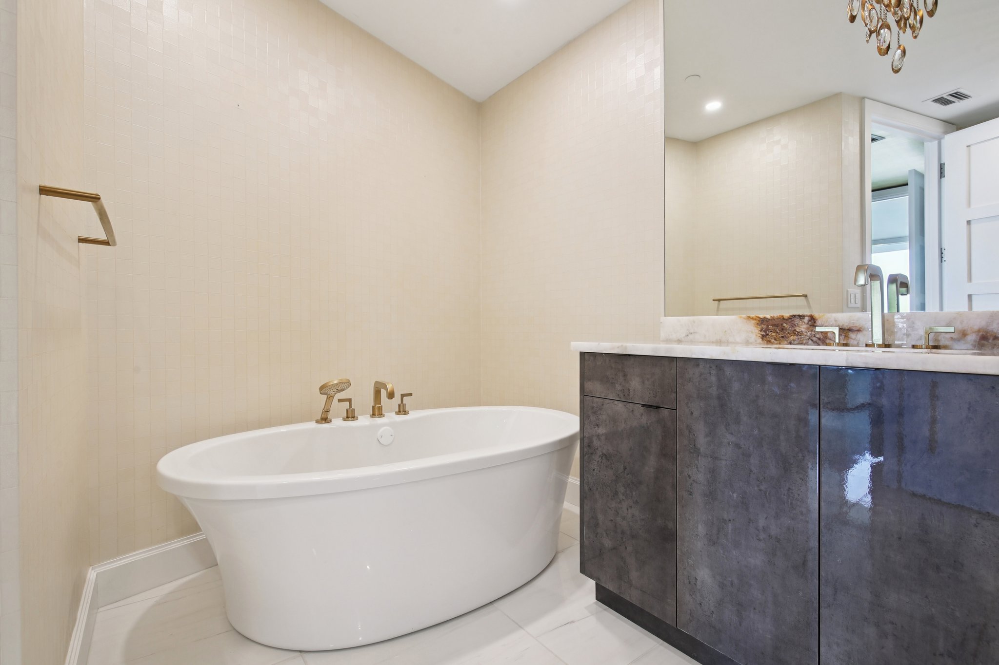 Bayshore Blvd-S3101-031.jpg