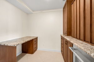 Bar Office - View 2