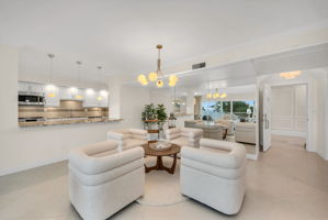 Family to Foyer