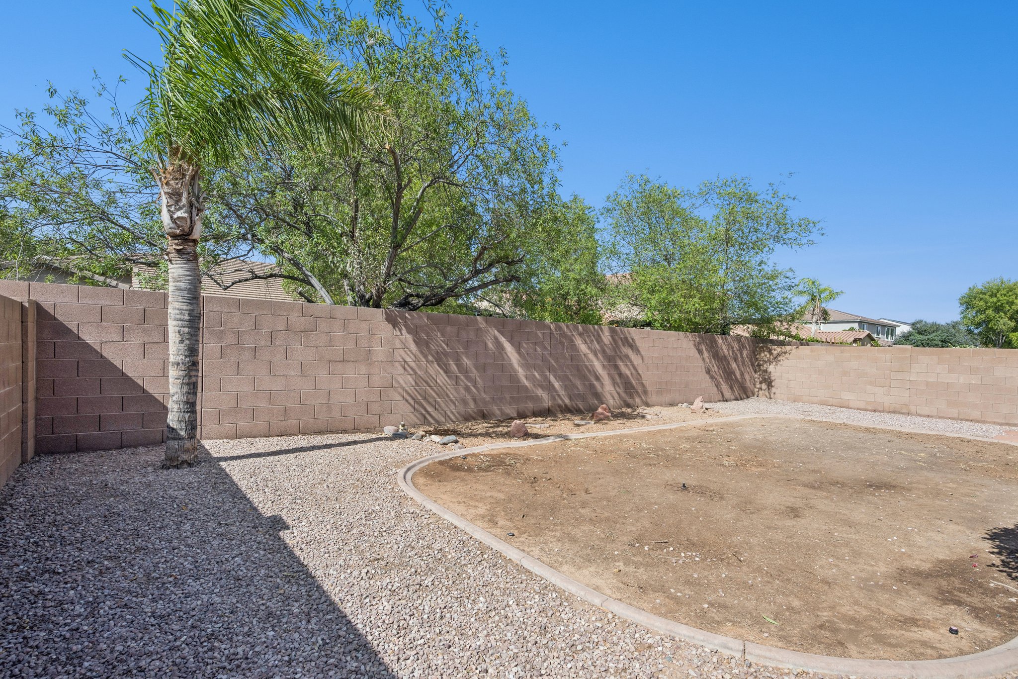 3402 E Powell Way - 030.jpg