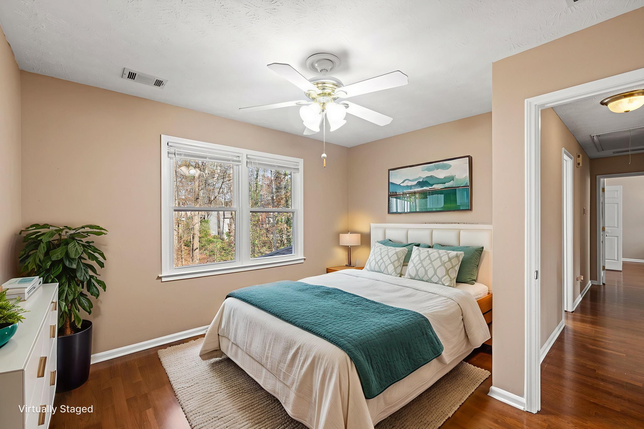 G71A0199 virtually staged.jpeg