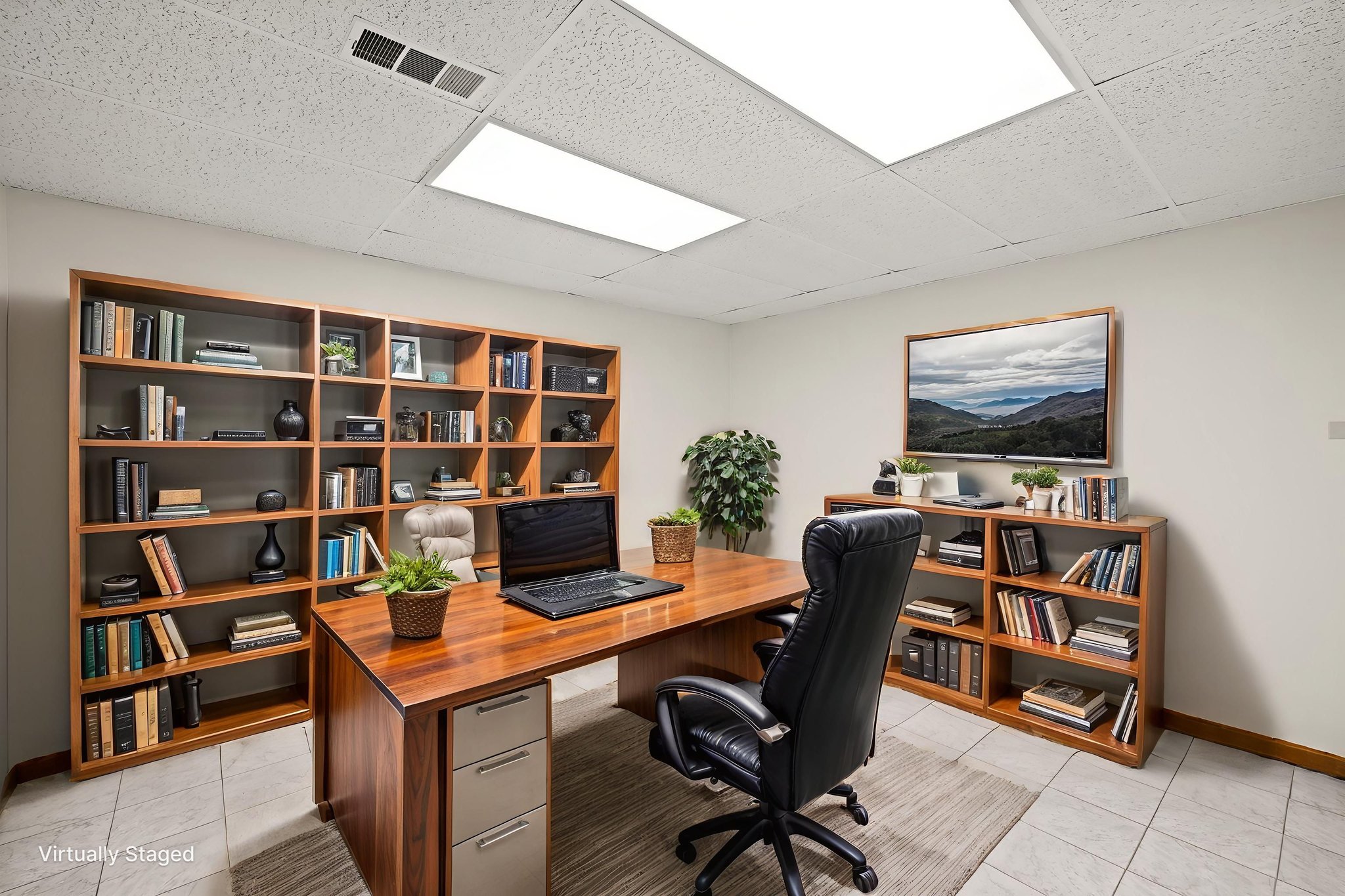 G71A0113 virtually staged.jpeg