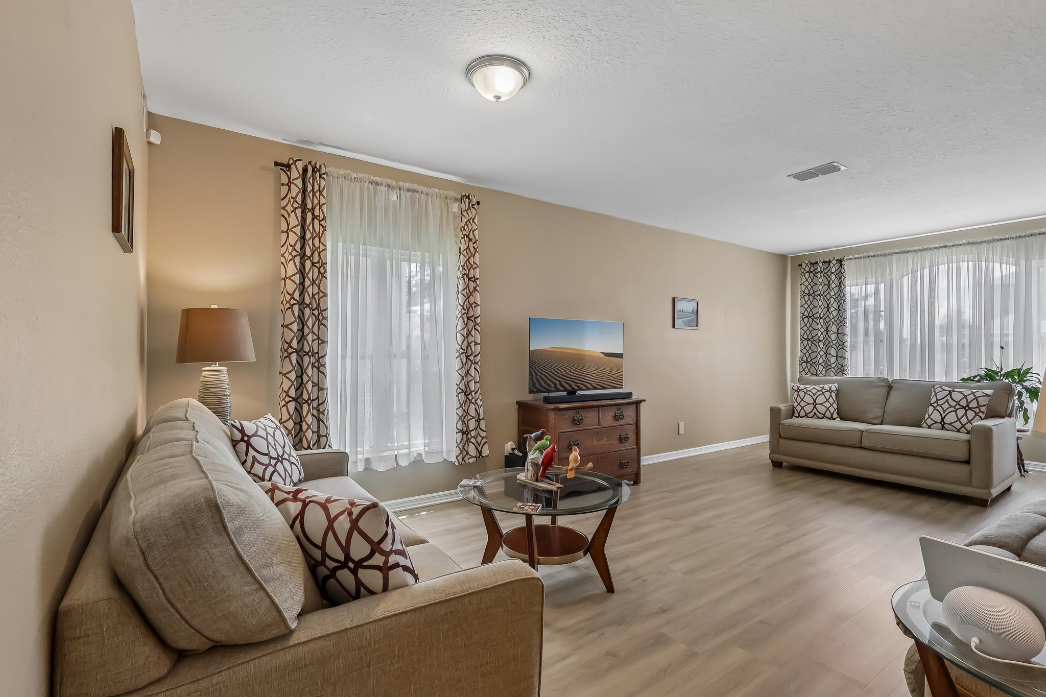 Alameda Dr-S2607-008.jpg