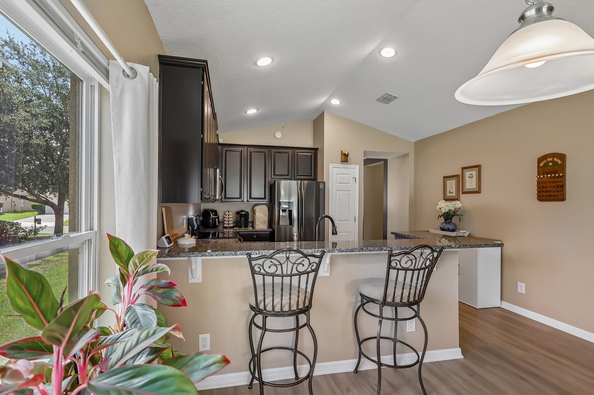 Alameda Dr-S2607-016.jpg