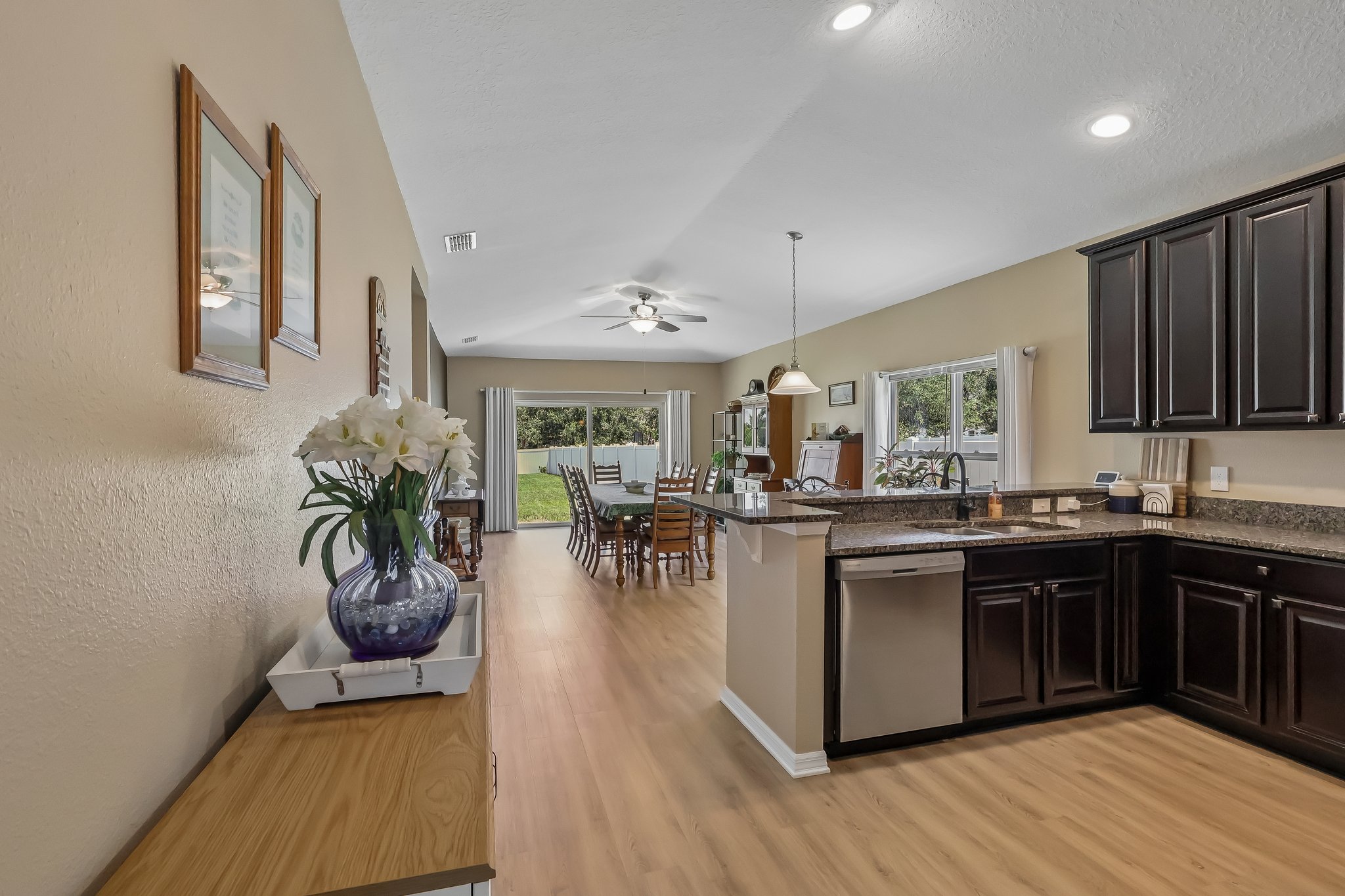 Alameda Dr-S2607-021.jpg