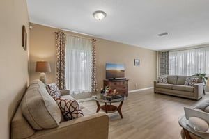 Alameda Dr-S2607-008.jpg