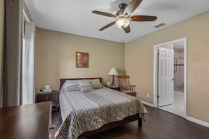 Alameda Dr-S2607-024.jpg