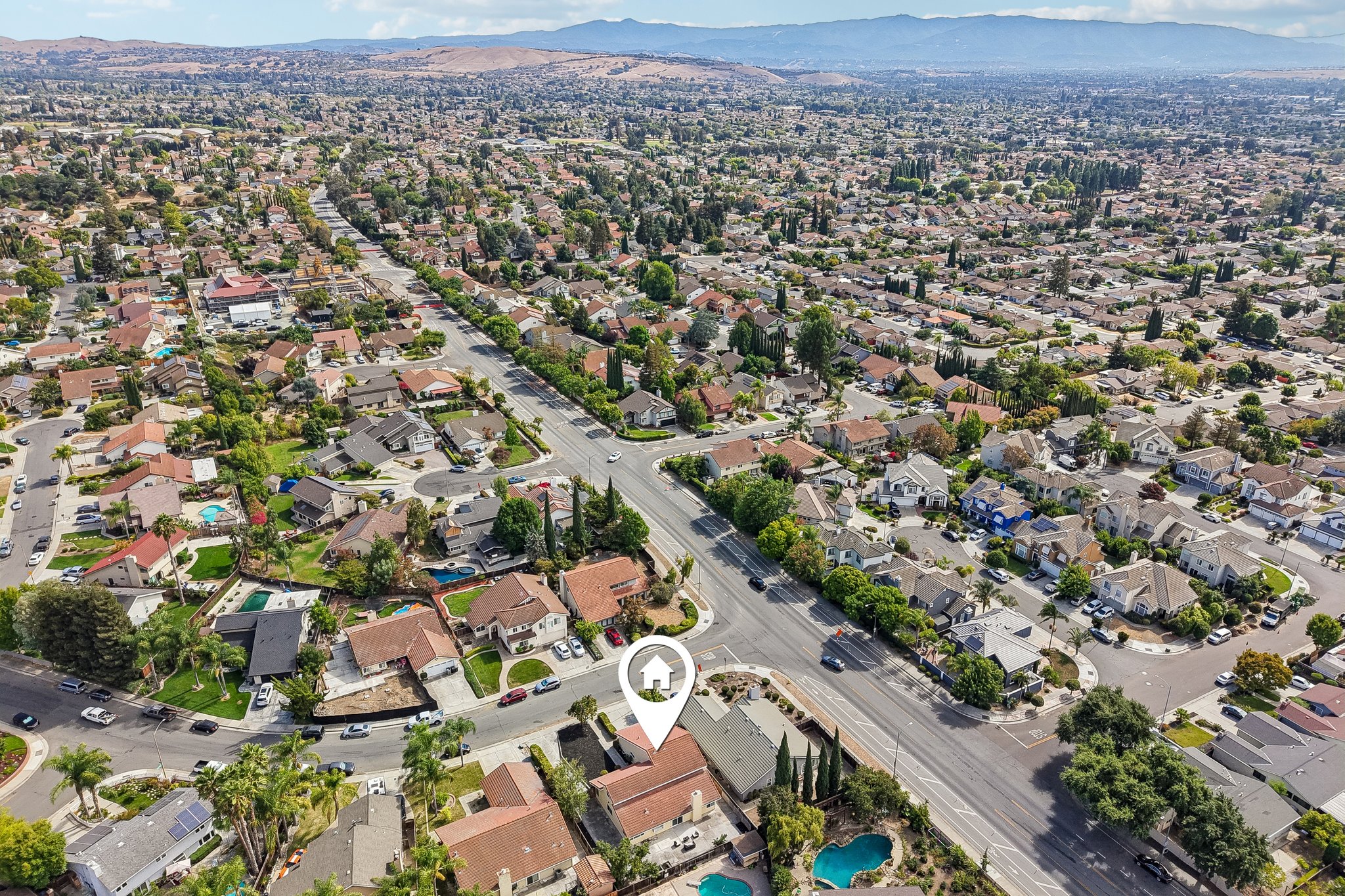 239541 - 3405 Cedardale Dr-S2908-076.jpg
