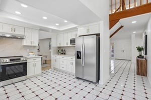 239541 - 3405 Cedardale Dr-S2908-023.jpg