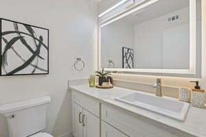 239541 - 3405 Cedardale Dr-S2908-028.jpg
