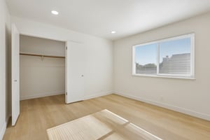 239541 - 3405 Cedardale Dr-S2908-035.jpg