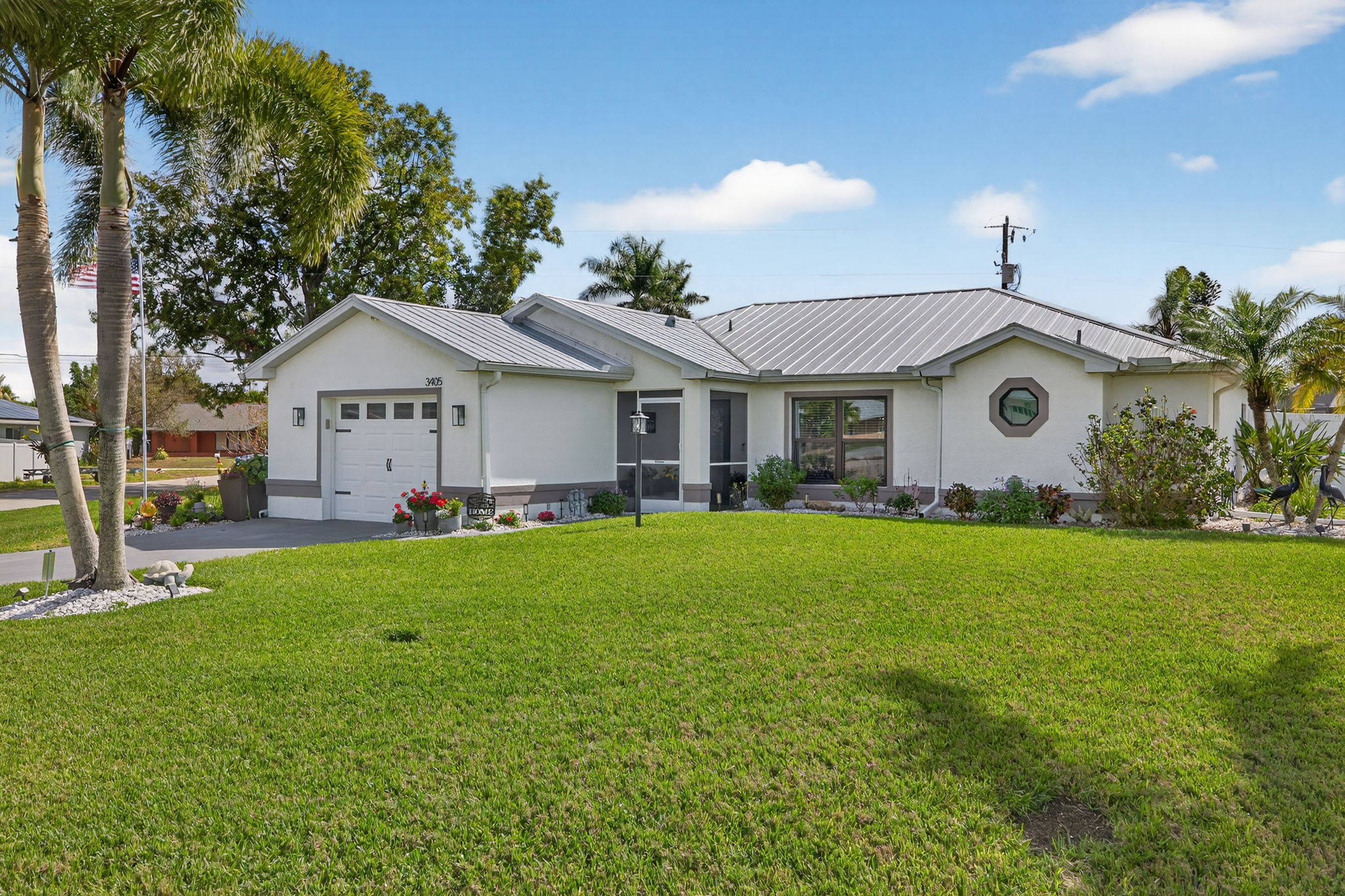 Front Exterior 2 of 2