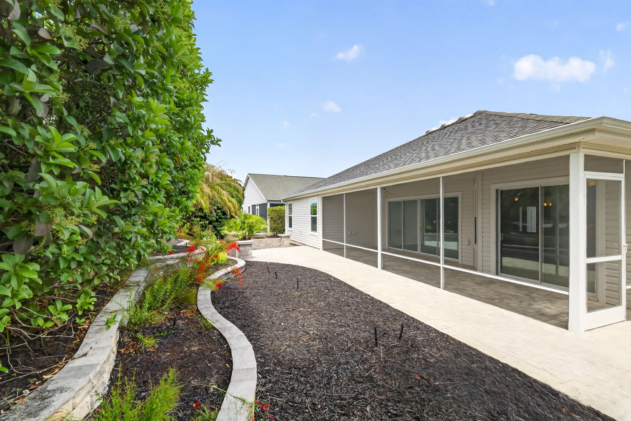 Rear Elevation with PAVER Patio and Lanai