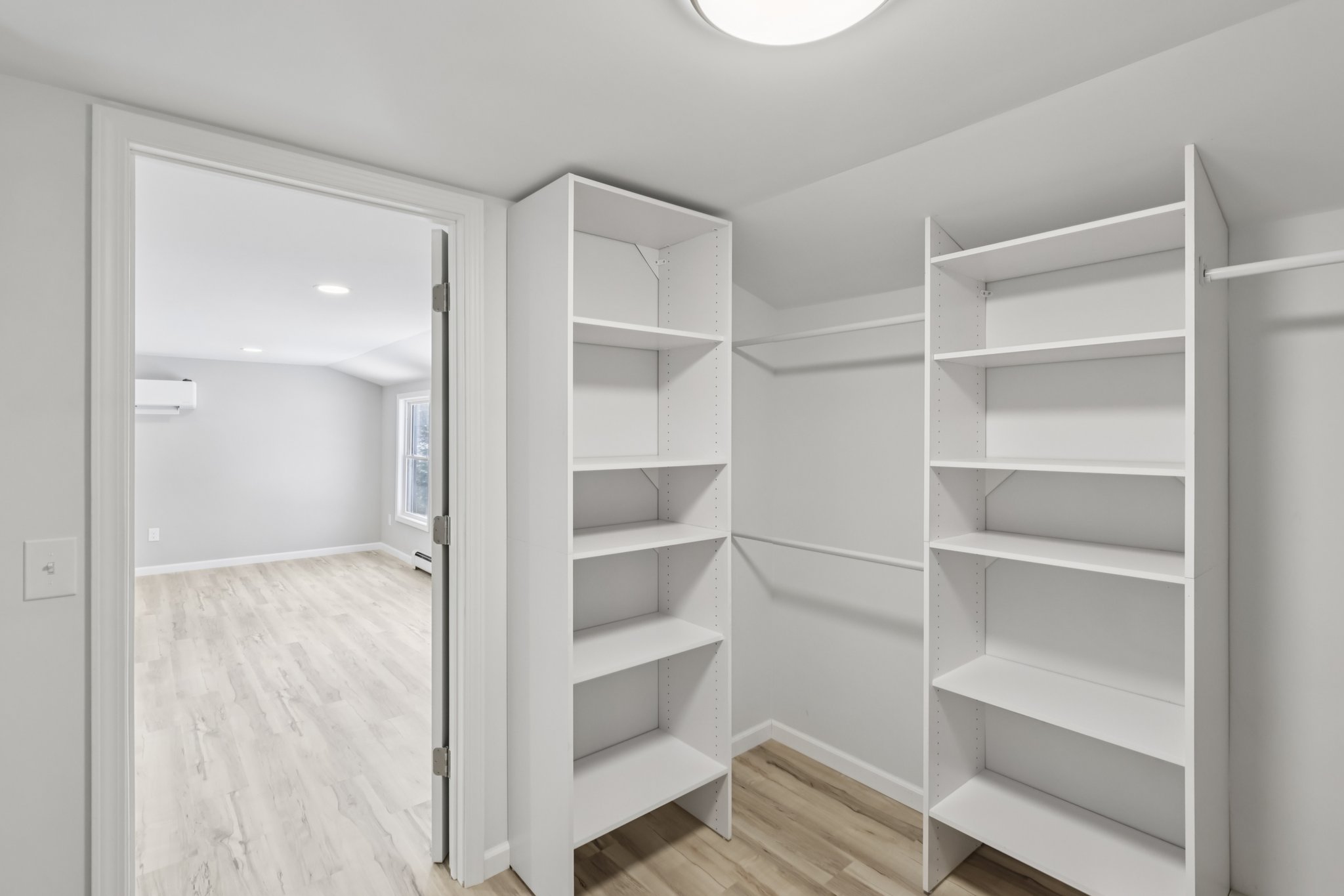 Rocky River Dr-S0312-041.jpg