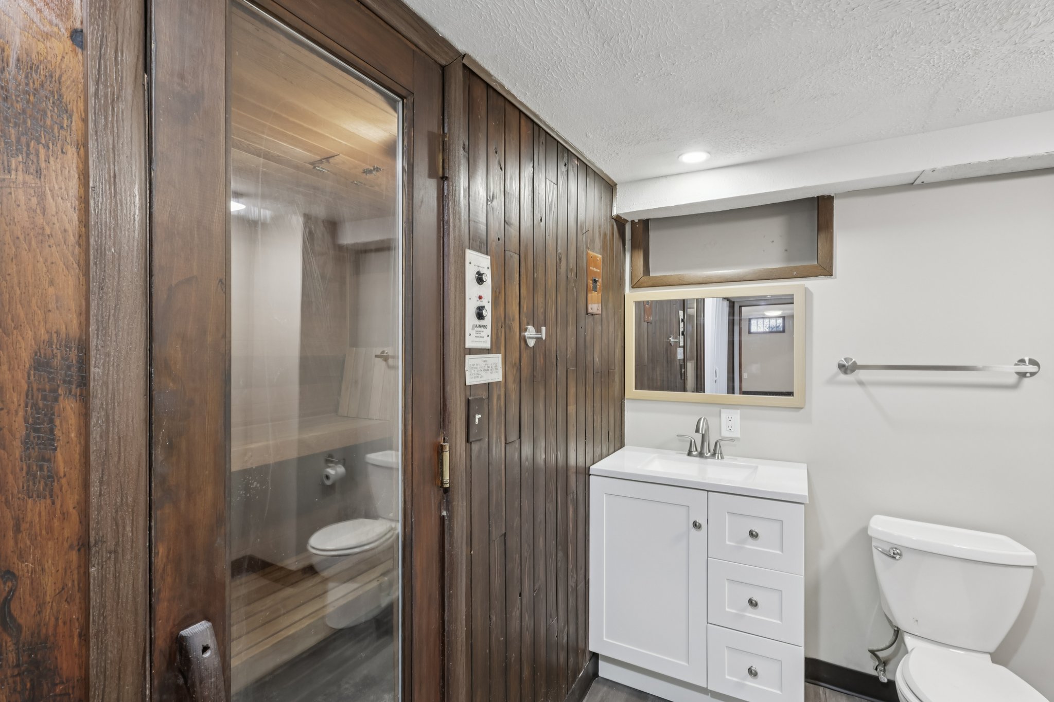 Rocky River Dr-S0312-059.jpg