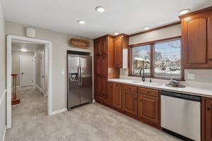 Rocky River Dr-S0312-020.jpg