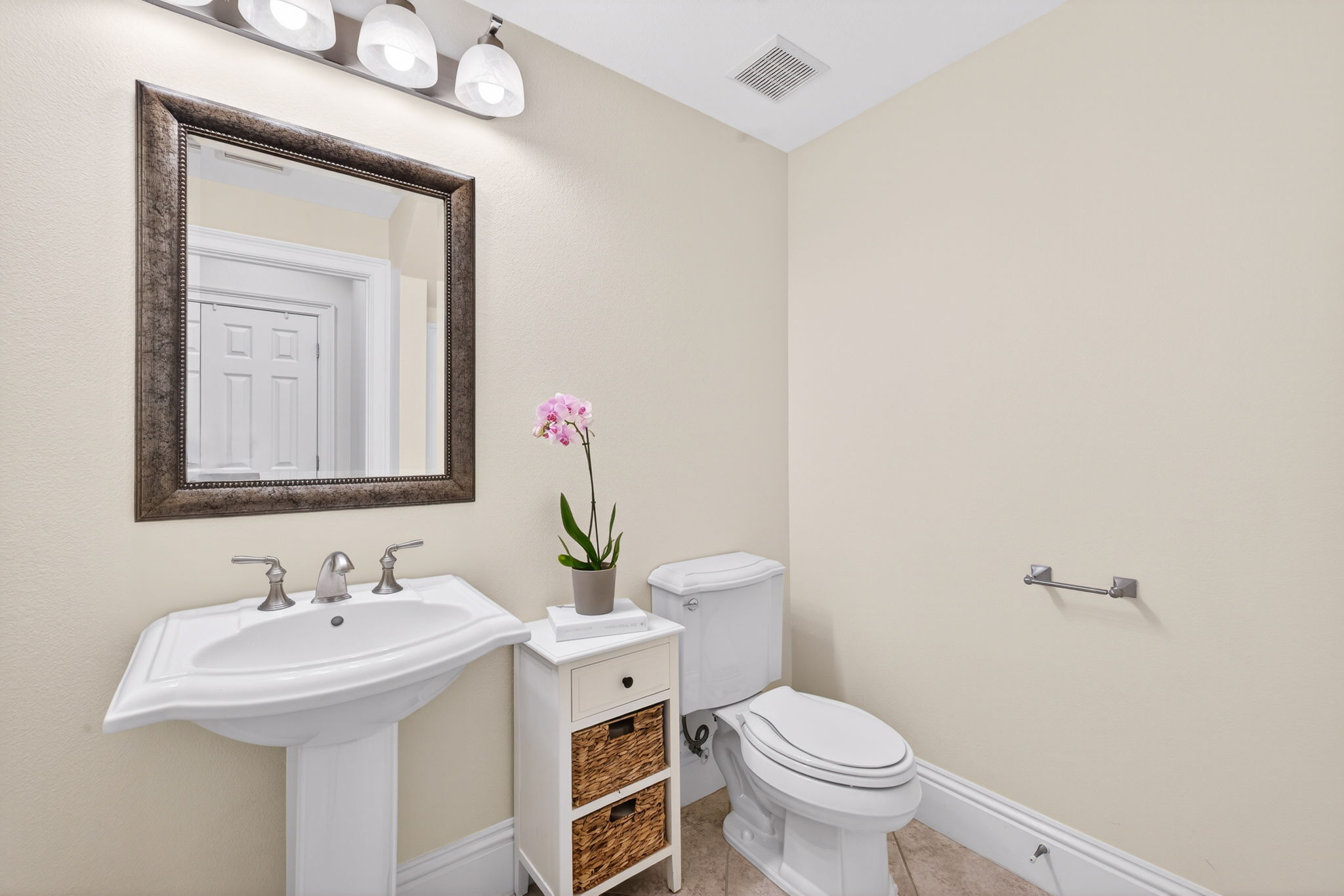 Guest Bathroom 1