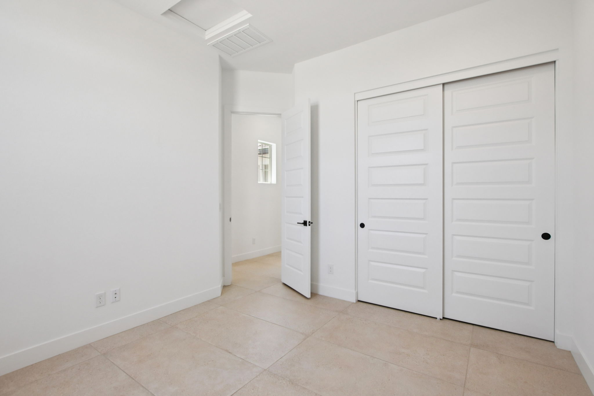 34066 N Malpais Hills Trl-S0608-025