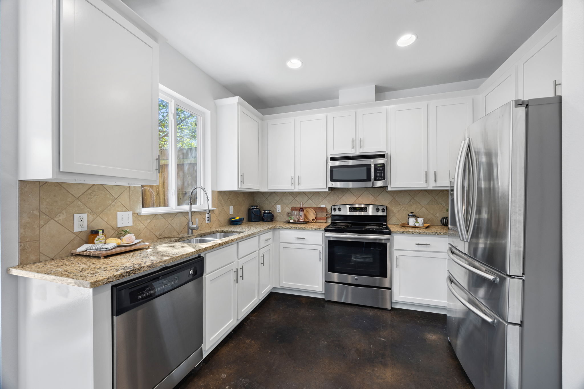 115 -3407-BANTON-RD-A-RESHOOT
