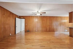 W Manor Ln-S0301-024.jpg