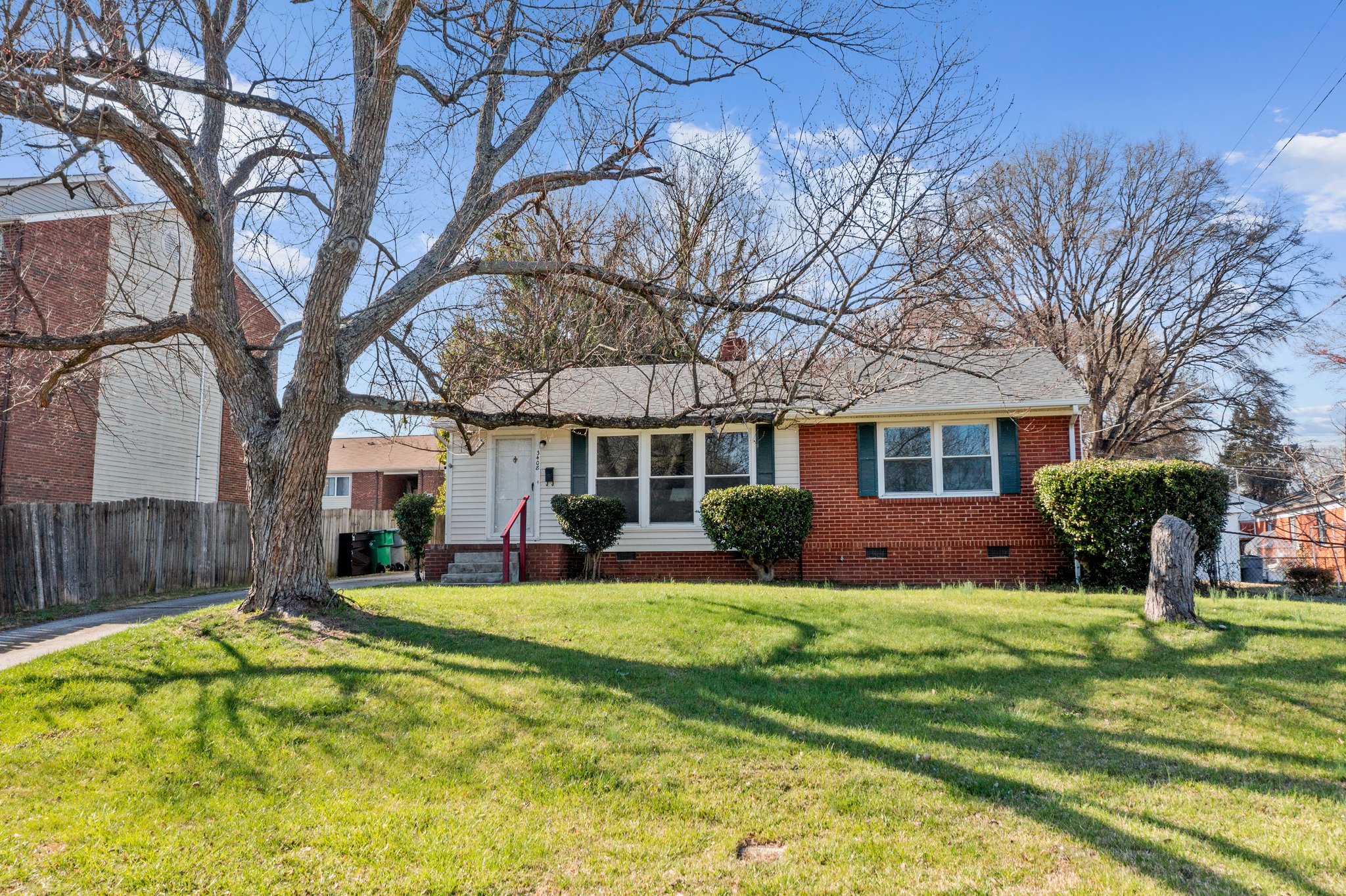 3408 Anson St, Charlotte, NC 28209, USA Photo 2