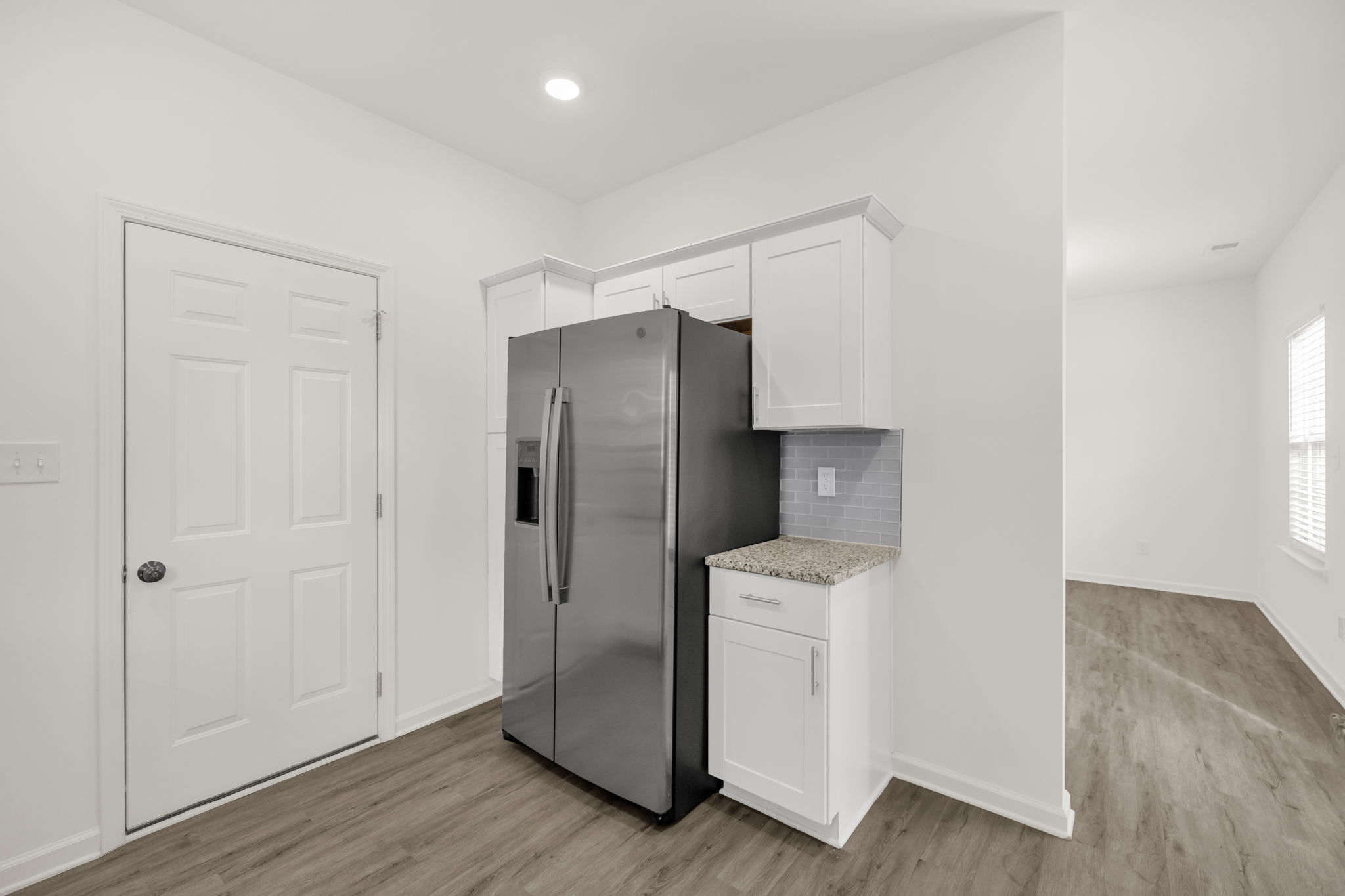 4808 Litlefield Wy-14