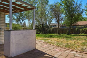  Photo 34