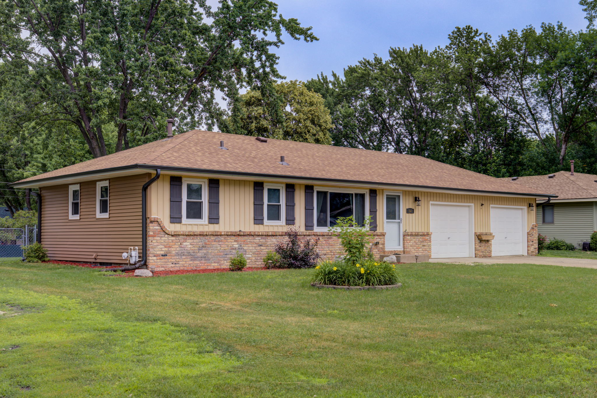 1 Exterior front
