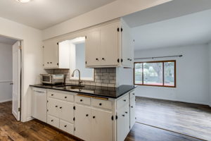 14 Kitchen