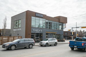  Photo 40