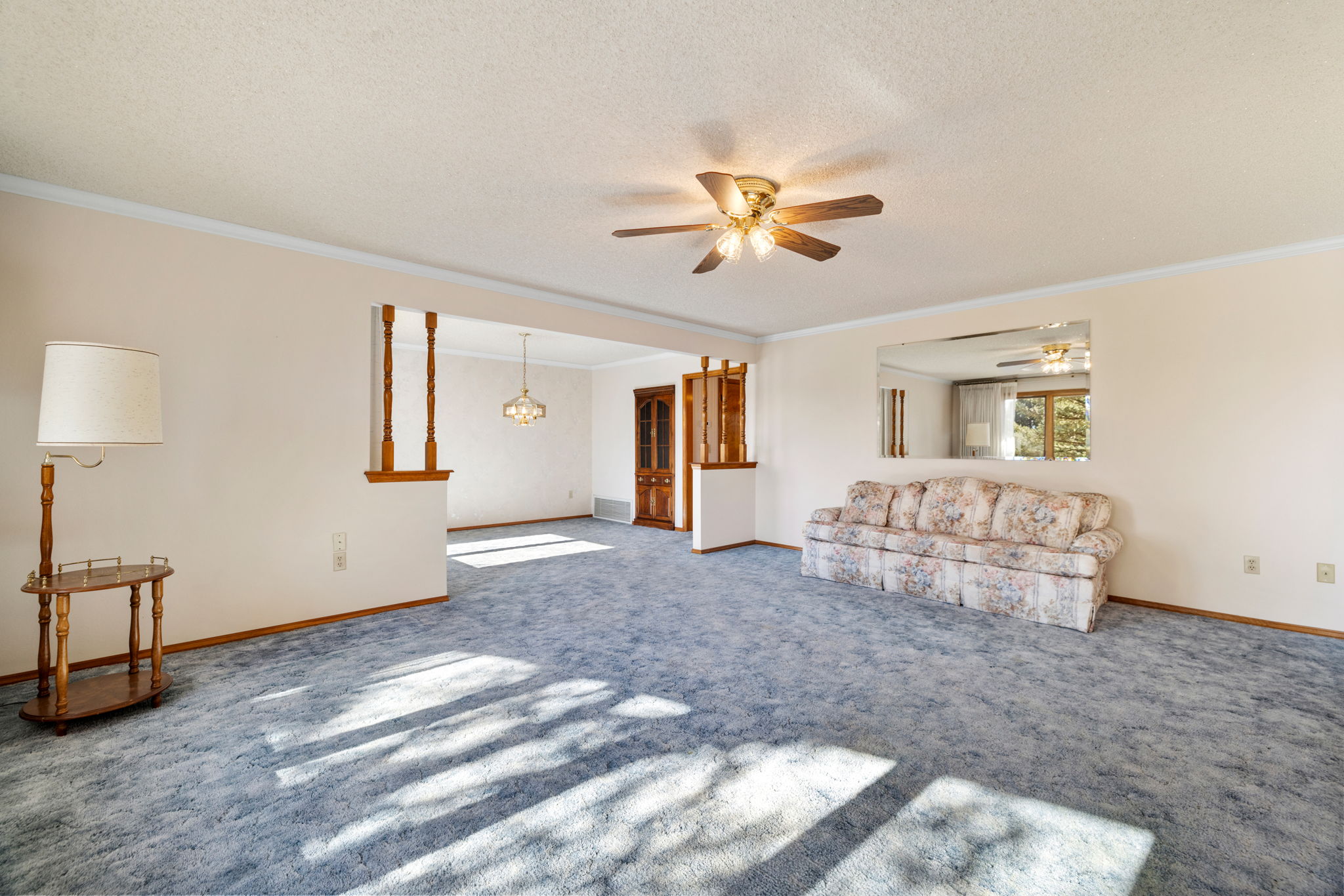 Living Room (2)