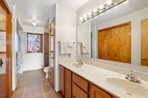 Bathroom (2)