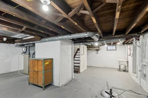 N Broadway-S2111-042.jpg