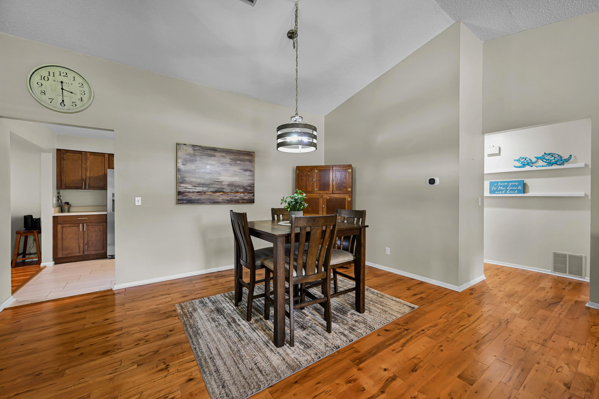 Dining Room3