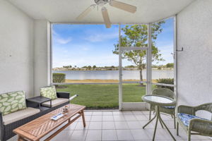 Lanai - Water View