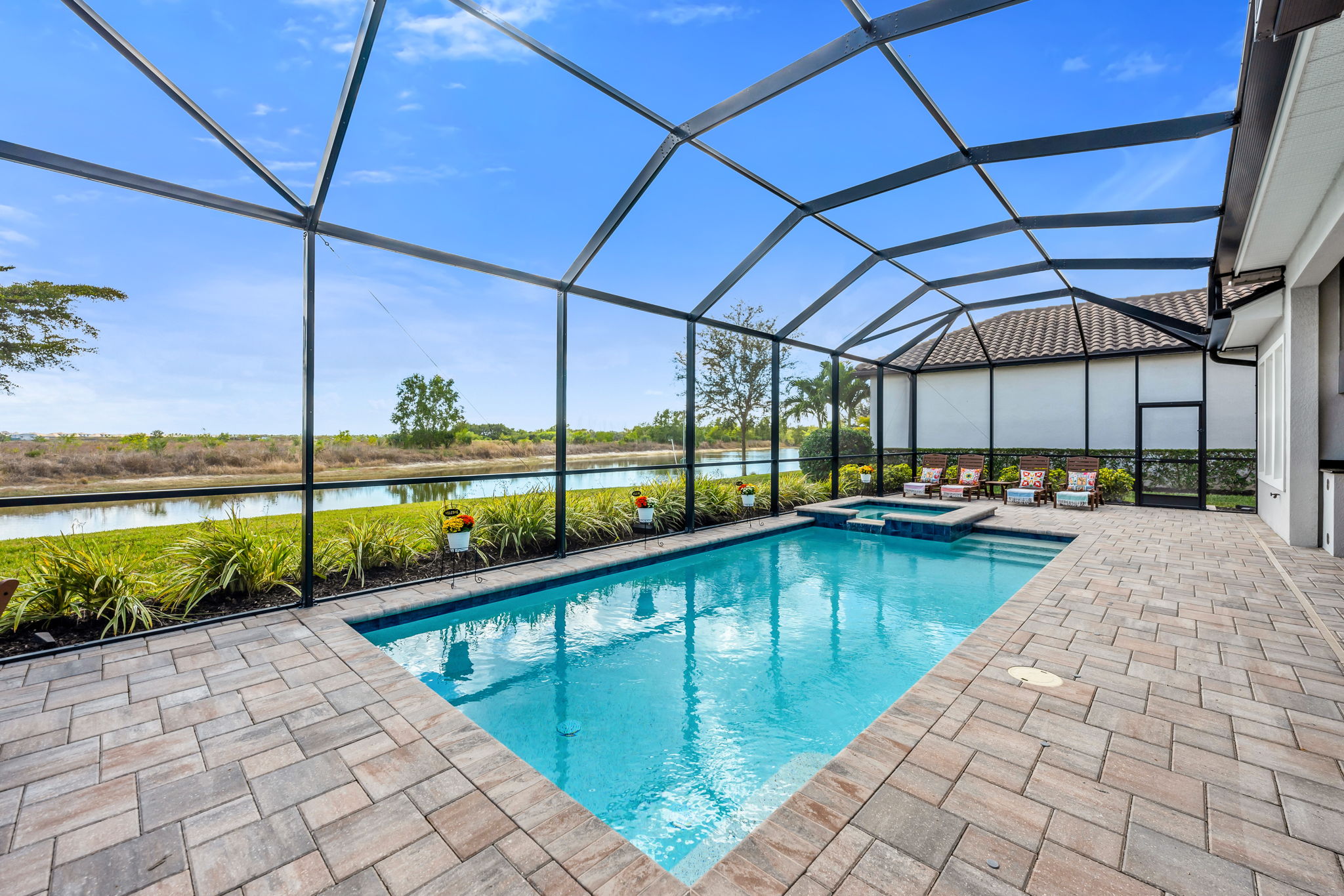 Lanai Pool - Preserve View