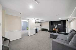  Photo 35