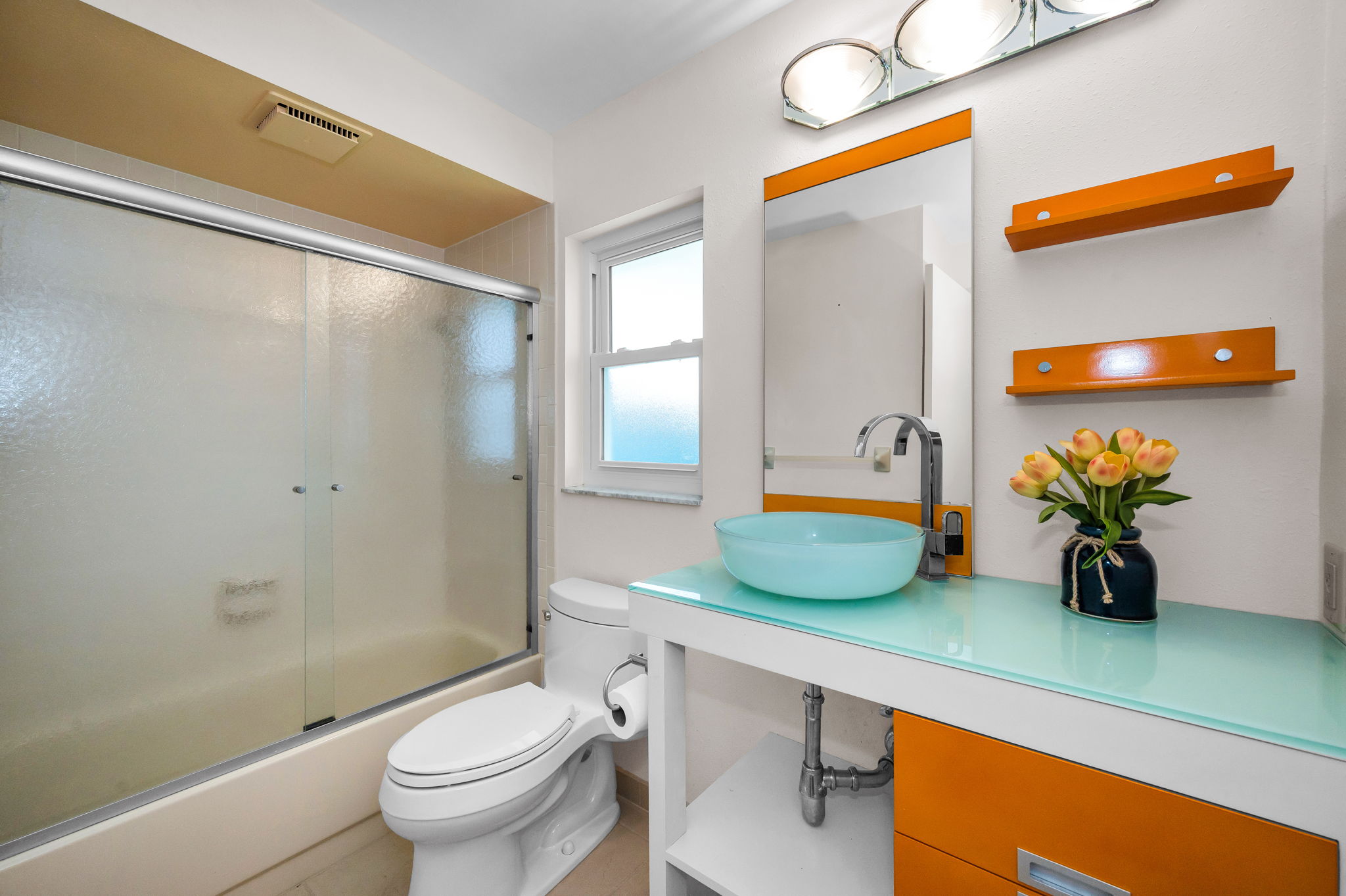 Bathroom2